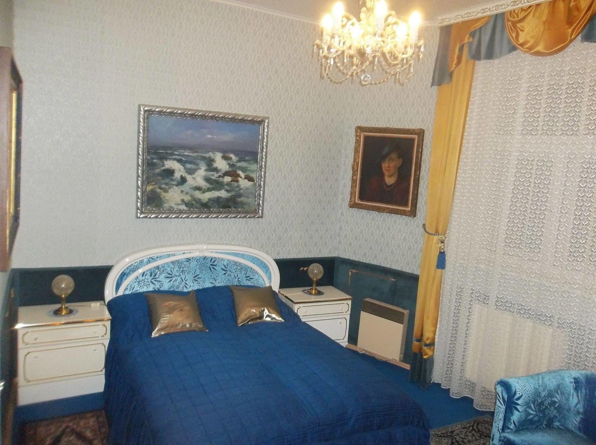 Madona Apartment *